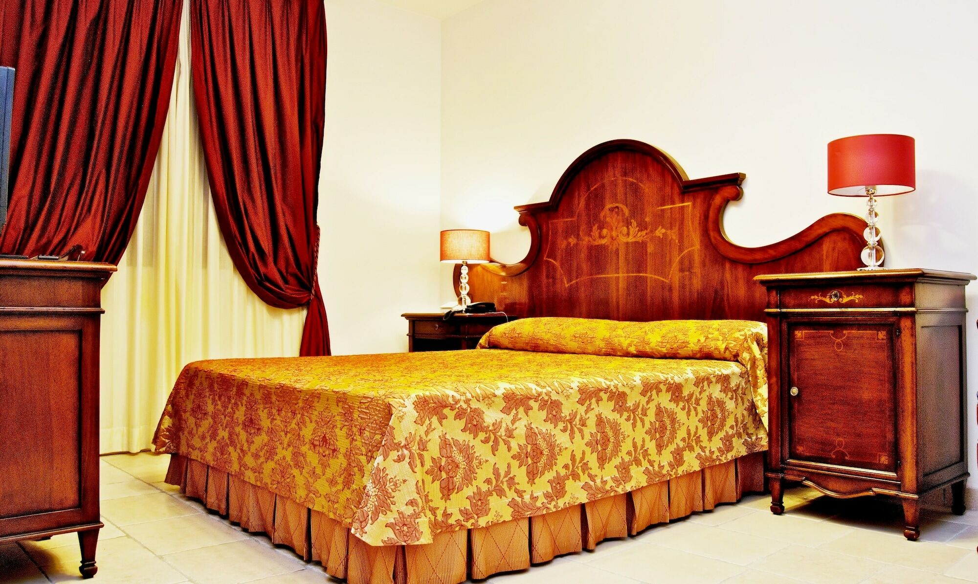 Vico Regio Hotel Casarano Eksteriør bilde